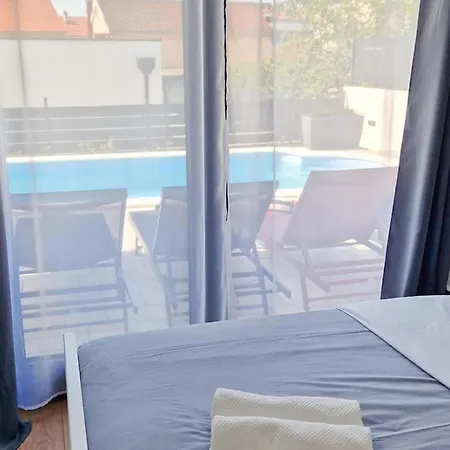 Holiday home Amazing In With Private Swimming Pool, Be Inside Or Outside *