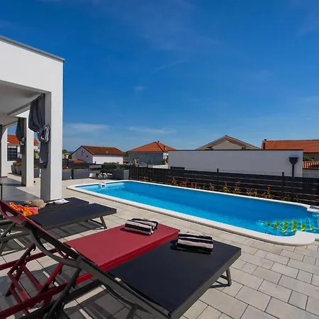 Amazing In With Private Swimming Pool, Be Inside Or Outside Posedarje